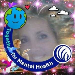 Meet your Posher, Dina